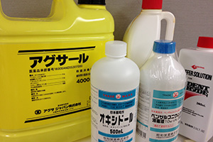 かい歯科の消毒・滅菌システム02　消毒液